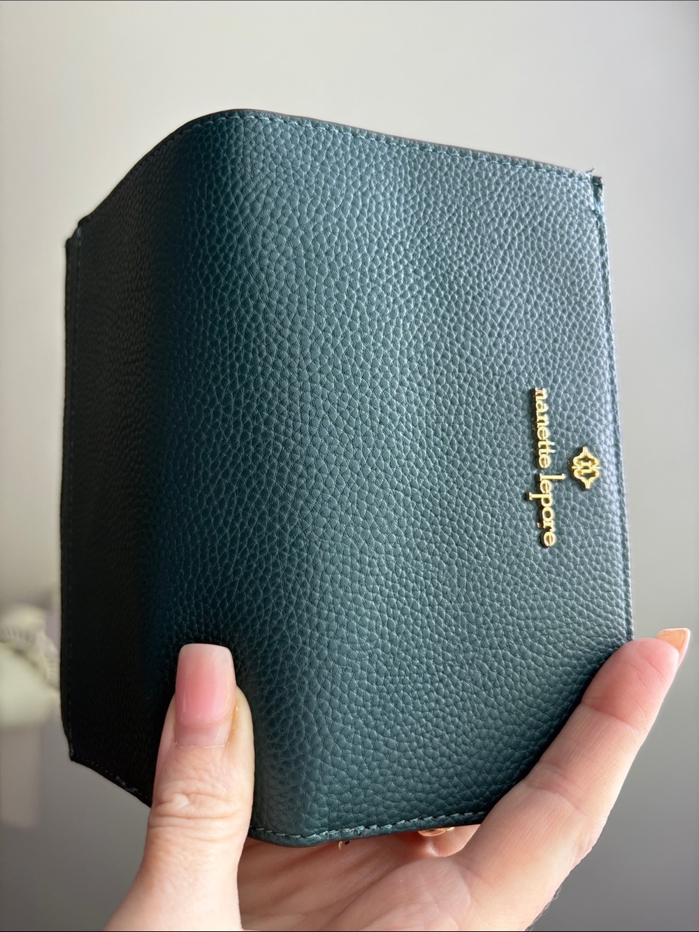 Nanette Lepore Green Wallet - Picture 6 of 9